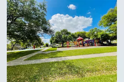 1460 Prairie Street, Beaumont, TX 77701 - Photo 25