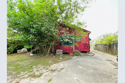 1460 Prairie Street, Beaumont, TX 77701 - Photo 19