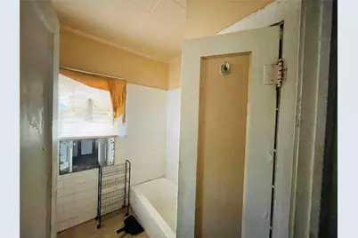 1460 Prairie Street, Beaumont, TX 77701 - Photo 13