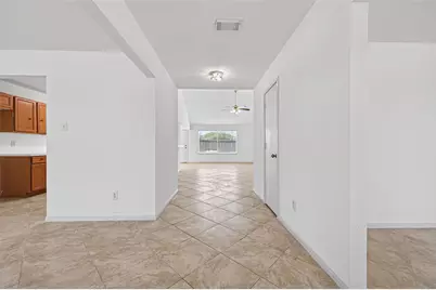 11002 Bradford Way Drive, Houston, TX 77075 - Photo 9