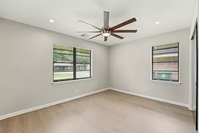 8931 Blankenship Drive, Houston, TX 77080 - Photo 9