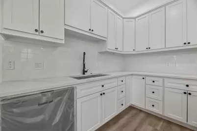 117 Capetown Lane, Conroe, TX 77356 - Photo 13