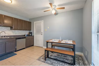 622 N 13th Street, La Porte, TX 77571 - Photo 9