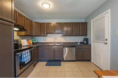 622 N 13th Street, La Porte, TX 77571 - Photo 7