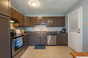 622 N 13th St, La Porte, TX 77571 - Photo 7