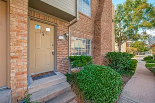 11201 Lynbrook Dr, Houston, TX 77042 - Photo 21