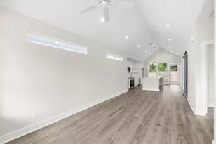 6832 Morrow St, Houston, TX 77091 - Photo 5