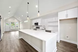 6832 Morrow St, Houston, TX 77091 - Photo 7