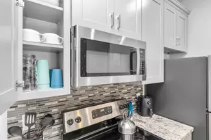 7823 Gladstone St, Houston, TX 77051 - Photo 15