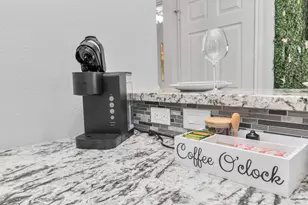 7823 Gladstone St, Houston, TX 77051 - Photo 11