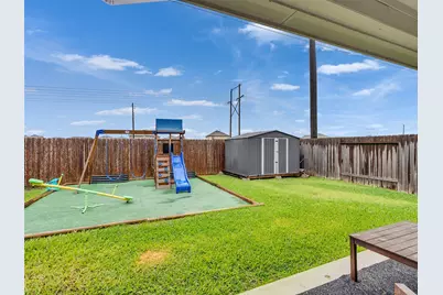 8719 Willet Street, Baytown, TX 77521 - Photo 39