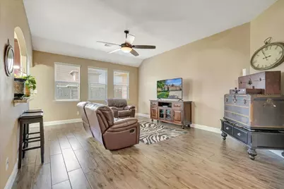 8323 Egret Bay Circle, Baytown, TX 77523 - Photo 9