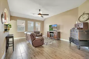 8323 Egret Bay Cir, Baytown, TX 77523 - Photo 9