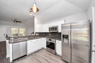 3223 Red Cedar Dr, Baytown, TX 77521 - Photo 9