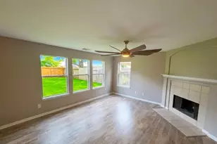 31723 Royal Woods Ct, Conroe, TX 77385 - Photo 5