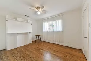 1510 Saxony Ln, Houston, TX 77058 - Photo 15