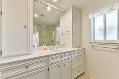 1510 Saxony Lane, Houston, TX 77058 - Photo 13