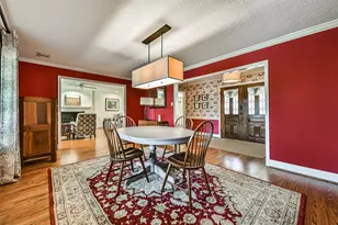 1510 Saxony Ln, Houston, TX 77058 - Photo 9