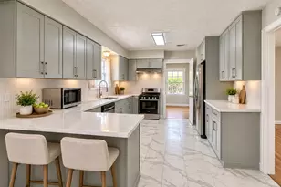 5025 Hazelton St, Houston, TX 77035 - Photo 15