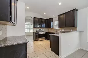 11218 Royal Sands Ct, Houston, TX 77088 - Photo 23
