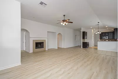 11218 Royal Sands Court, Houston, TX 77088 - Photo 17