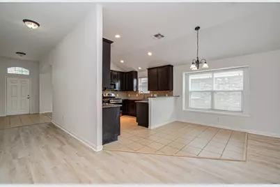 11218 Royal Sands Court, Houston, TX 77088 - Photo 21