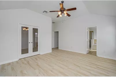 11218 Royal Sands Court, Houston, TX 77088 - Photo 35