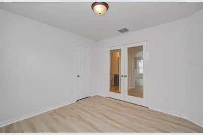 11218 Royal Sands Court, Houston, TX 77088 - Photo 31