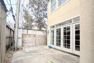 5511 Val Verde St, Houston, TX 77056 - Photo 27