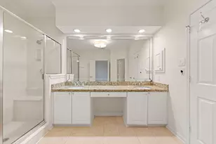 5318 Fayette St, Houston, TX 77056 - Photo 13