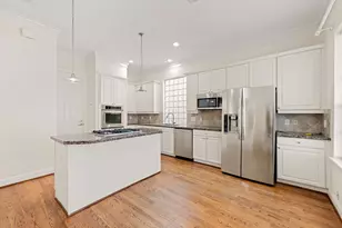 5318 Fayette St, Houston, TX 77056 - Photo 9