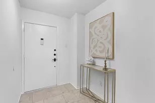 7575 Katy Fwy, Houston, TX 77024 - Photo 5