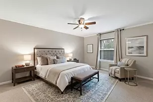 7575 Katy Fwy, Houston, TX 77024 - Photo 5