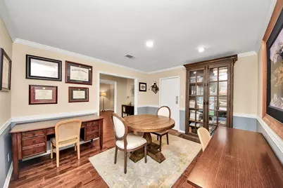 10115 Holly Springs Drive, Houston, TX 77042 - Photo 33