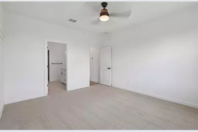 685 Daniels Lake Lane, Dayton, TX 77535 - Photo 11