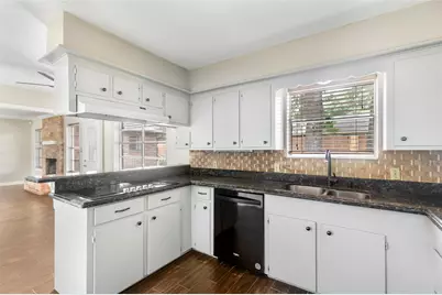29302 Stapleford Street, Spring, TX 77386 - Photo 17