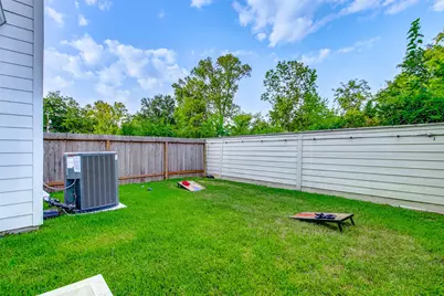 5330 Donovan Gardens Lane, Houston, TX 77091 - Photo 45