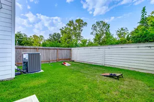 5330 Donovan Gdns Ln, Houston, TX 77091 - Photo 45