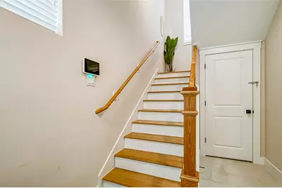 5330 Donovan Gardens Lane, Houston, TX 77091 - Photo 5