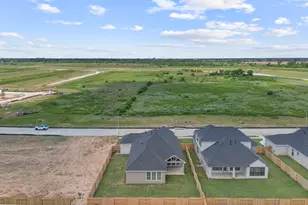 112 Black Hickory Dr, Waller, TX 77484 - Photo 5