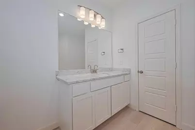 8913 Grovner Place, Houston, TX 77055 - Photo 23