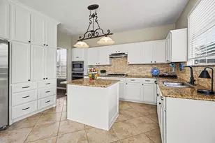 2212 Palm Lagoon Dr, League City, TX 77573 - Photo 13