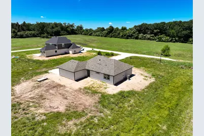 555 Pineview Circle, Jewett, TX 75846 - Photo 19