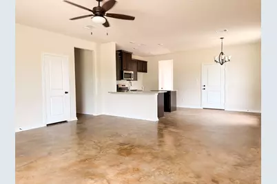 555 Pineview Circle, Jewett, TX 75846 - Photo 3