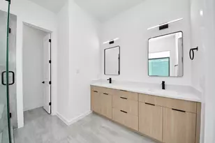 7117 Eastwood St, Houston, TX 77021 - Photo 15