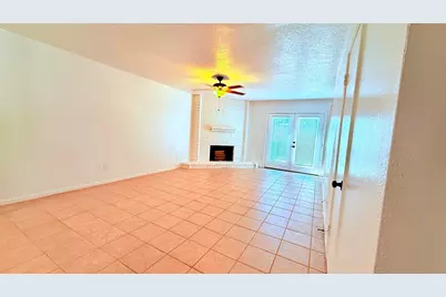 1927 Country Village Boulevard #B, Humble, TX 77338 - Photo 3