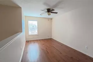 2843 Oakland Brook St, Houston, TX 77038 - Photo 13