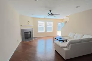 2843 Oakland Brook St, Houston, TX 77038 - Photo 9