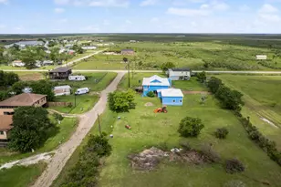 2534 Bastrop, Angleton, TX 77515 - Photo 33