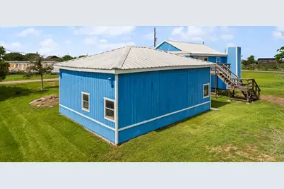 2534 Bastrop, Angleton, TX 77515 - Photo 41